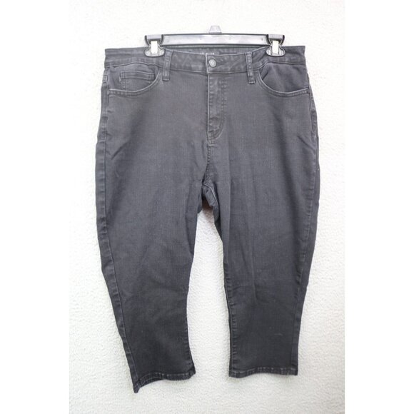 Judy Blue Capri Fit Black Denim Jeans-Size 15/32-Stretchy - Picture 1 of 13